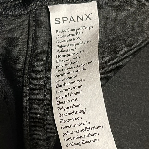 Spanx Faux Vegan Leather Slim Straight Pants in Luxe Black Sz Large NWT - Picture 14 of 14